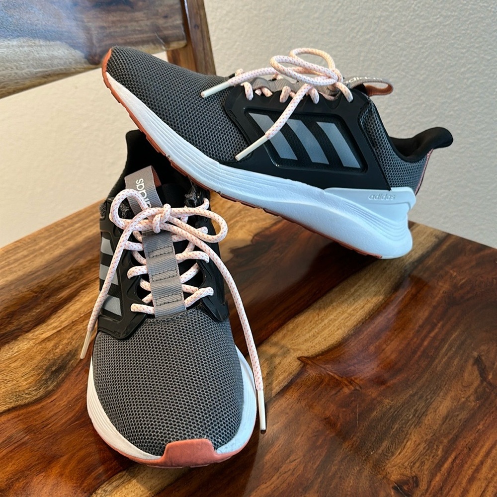 Worn once Adidas size 8